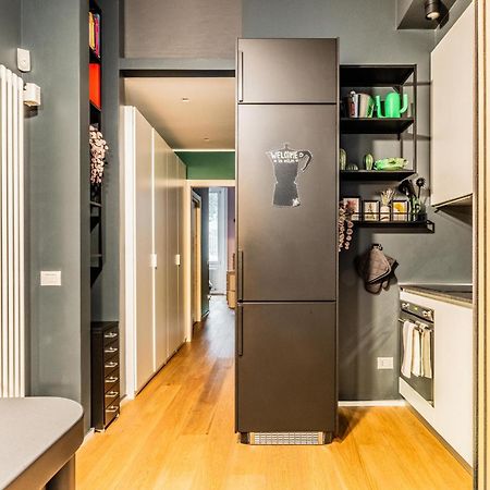 Goldoni House - Duomo 2 K M - Porta Venezia - Linate Apartment Milan Bagian luar foto
